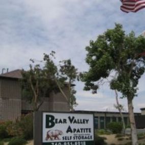 Bear Valley Apatite Self Storage - Victorville, CA 92395