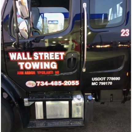 Logo van Wall Street Towing