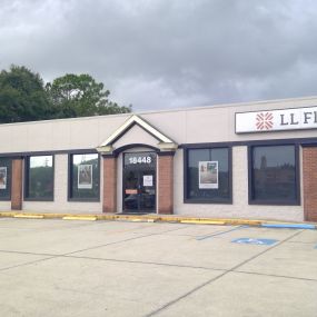 LL Flooring #1045 Lutz | 18448 N US Highway 41 | Storefront