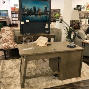 Curated Fine Furnishings & Design – 513.683.2233
Experience the DIFFERENCE!
Experienced Designers – Call or Come Visit!