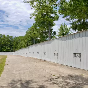 Our extra-wide paved concrete aisles and easy-access drive-up storage units mean you won't have to make any sharp turns to get your boat, RV or trailer into your unit.