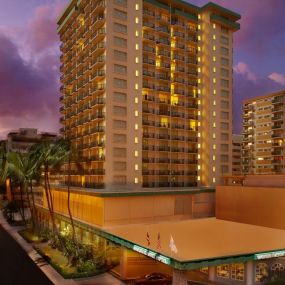 Waikiki Resort Hotel