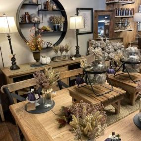 Jute Twine and Burlap was established in 2013 in downtown Buffalo, MN by Mark & Tracey Tucker. Originally offering repurposed furniture, estate sale finds, and one of a kind items brought together in a boutique setting.