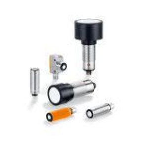 Ultrasonic sensors. Very large detection range.