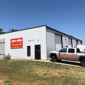 Exterior Junk King Oklahoma City office