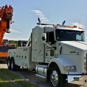 Dennys Towing Arlington Texas Heavy Duty towing service