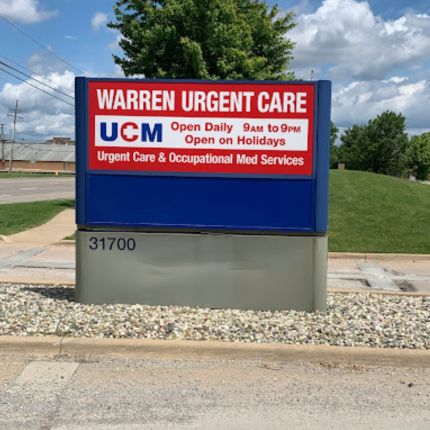 Logotipo de Warren Urgent Care