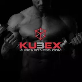 Kubex Fitness man lifting weights