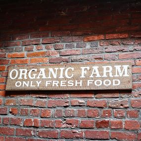Proudly featuring fresh, local, organic