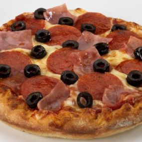 Hand Tossed Crust Pepperoni, Ham & Olives