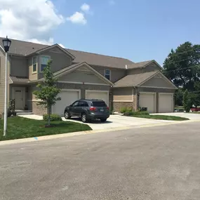 Bild von Brookwood Village Townhomes