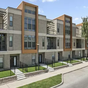 Exterior of townhomes at Camden Belmont apartments in Dallas, TX