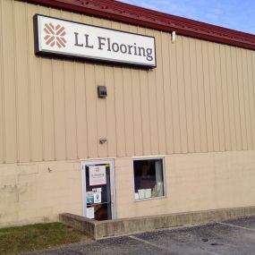 LL Flooring #1173 Greensburg | 1075 South Main St | Storefront