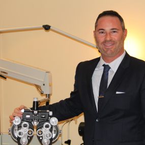Dr. Austin at Dry Eye Center of Orange County