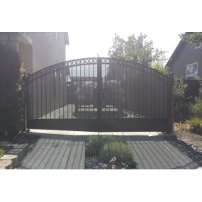 Call now for a fence contractor your can trust!