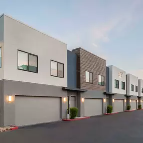 Camden North End Apartments Scottsdale Arizona townhomes with garages