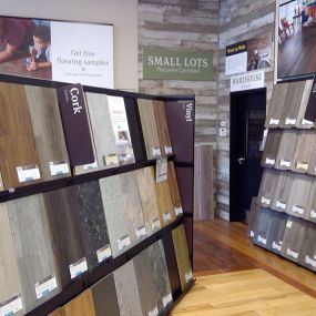 Interior of LL Flooring #1364 - Vero Beach | Aisle View