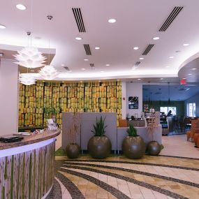 Miami Lakes Hotel and Golf Lobby