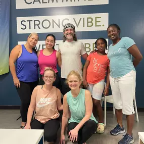 moms and daughters practice together