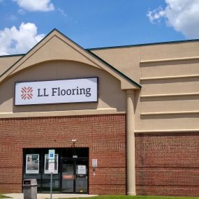 LL Flooring #1321 York | 2920 Whiteford Road | Storefront