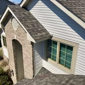 Roofs play a major role in a home's protection and value. WeatherTek Exteriors offers the best roofing installment. replacement, and repairs in the Twin Cities!