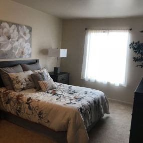 Walnut Trail Apartments Bedroom