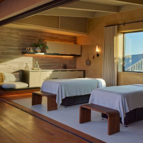 Halehouse Couples Treatment Room - Stanly Ranch Wellness