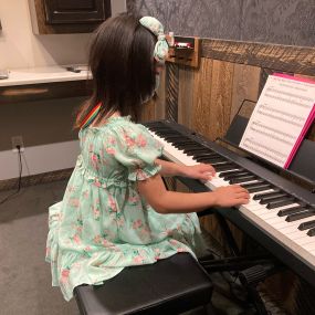 Big Star Music Academy Piano Lesson