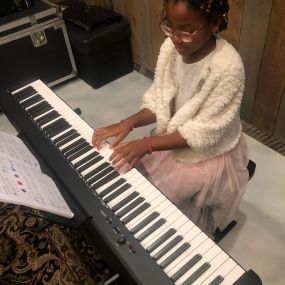 Big Star Music Academy Piano Lesson