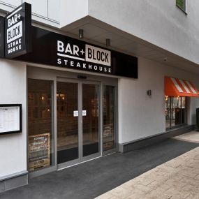 Bild von Bar + Block Steakhouse London Sutton