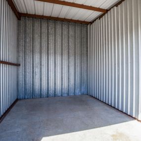 Big or small, we store it all! Choose the storage unit size you need to fit your belongs and your budget.