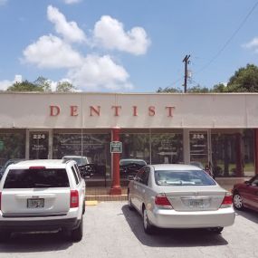 Mini Dental Implants in Tampa, FL | Dr. Luz Cabrera