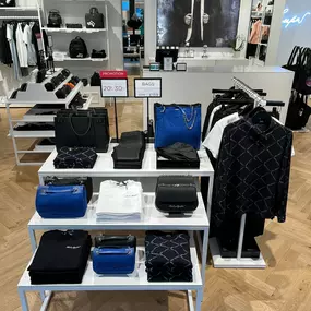 Bild von KARL LAGERFELD Outlet