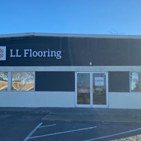 LL Flooring #1343 North Charleston | 2093 Eagle Landing Blvd | Storefront