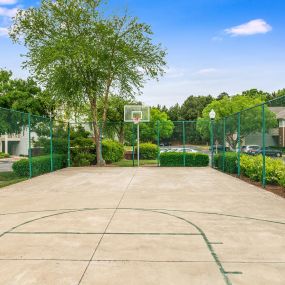Basketball court at Camden Governors Village Apartments in Chapel Hill, NC