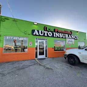 Bild von La Familia Auto Insurance