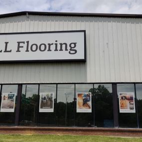 LL Flooring #1029 Charlotte | 1108 Thomasboro Drive | Storefront