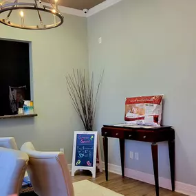 Chiropractic waiting room in League City Texas