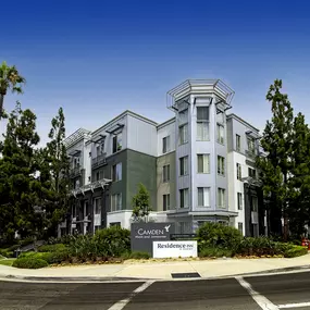 camden main and jamboree apartments irvine ca monument sign