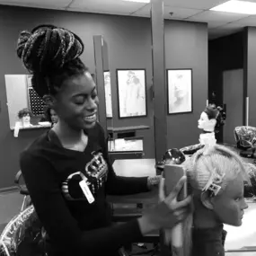 Bild von Empire Beauty School