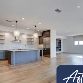 One thing people rarely think of when remodeling kitchens and bathrooms is cabinet hardware. Although CrewPros helped remodel this whole home, the kitchen is where it's at! Stainless appliances, custom cabinets, and brand-new fixtures make this remodel one of our favorites.