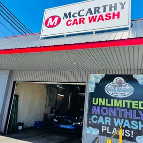 Bild von McCarthy Car Wash & Detail Center