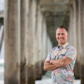 Dr. Chuck Carlson is a Huntington Beach-based Orthodontist serving all of Orange County and beyond.