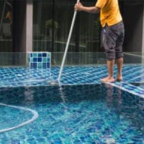 Whether you are a first-time swimming pool owner or you just can’t seem to keep up with maintenance on your own, you will love our convenient swimming pool cleaning services.