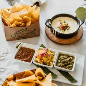 Vegetarian, gluten free and vegan friendly items showcase the versatility of Chef Lundy’s creations featuring homemade artisanal corn tortillas,
utilizing the ancient process of nixtamalization.