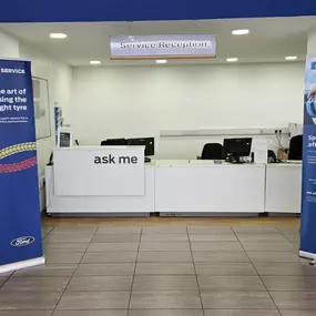 Evans Halshaw Ford Cardiff Interior Reception