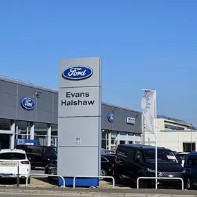 Evans Halshaw Ford Cardiff Exterior Front of Showroom