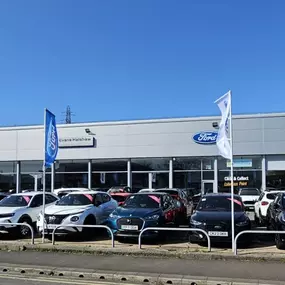 Evans Halshaw Ford Cardiff Exterior Front of Showroom