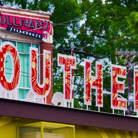 South End neighborhood surrounding Camden Gallery Apartments in Charlotte, NC