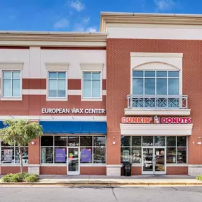 Dunkin' Donuts next to Camden College Park